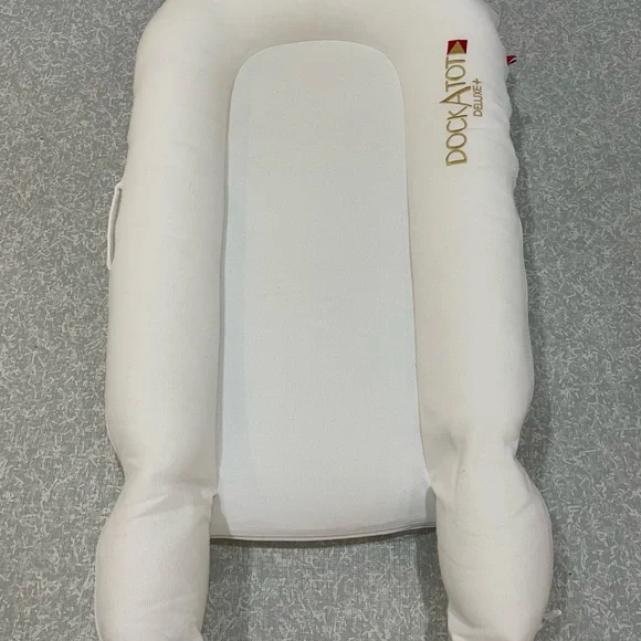 DockATot Deluxe+ - Picture 2 of 4